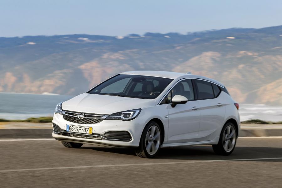  Opel Astra OPC Line Sport (K) 2016 года  (фото 21 из 31)